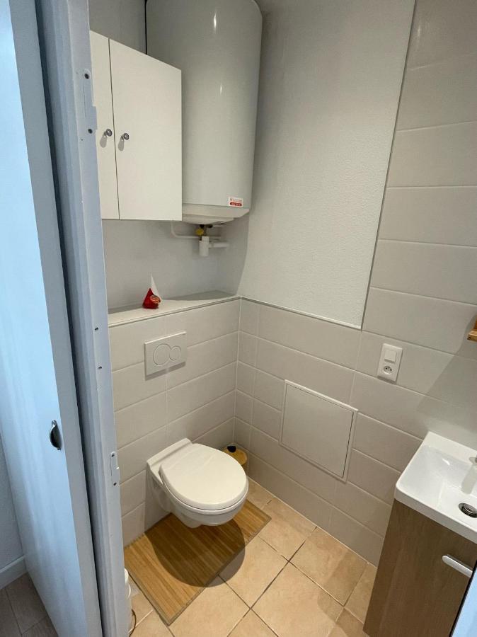 Appart Avec Chambre Lumineux Et Chaleureux Le Boulou Exterior photo